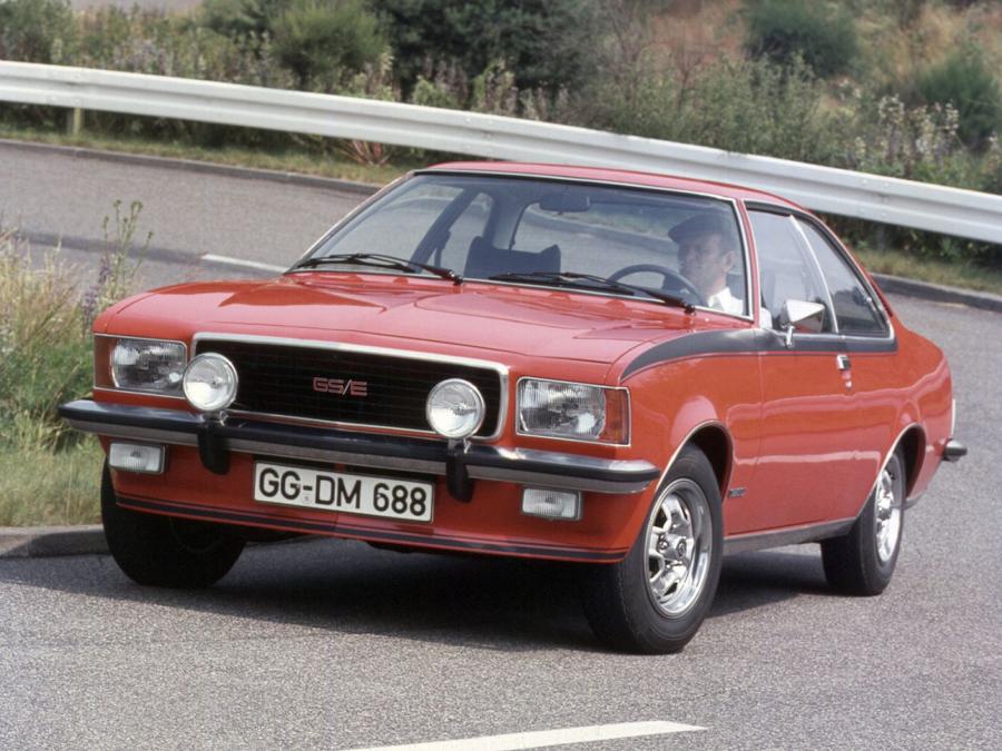  Opel Commodore GS-E Coupe 1972 года  (фото 10 из 11)